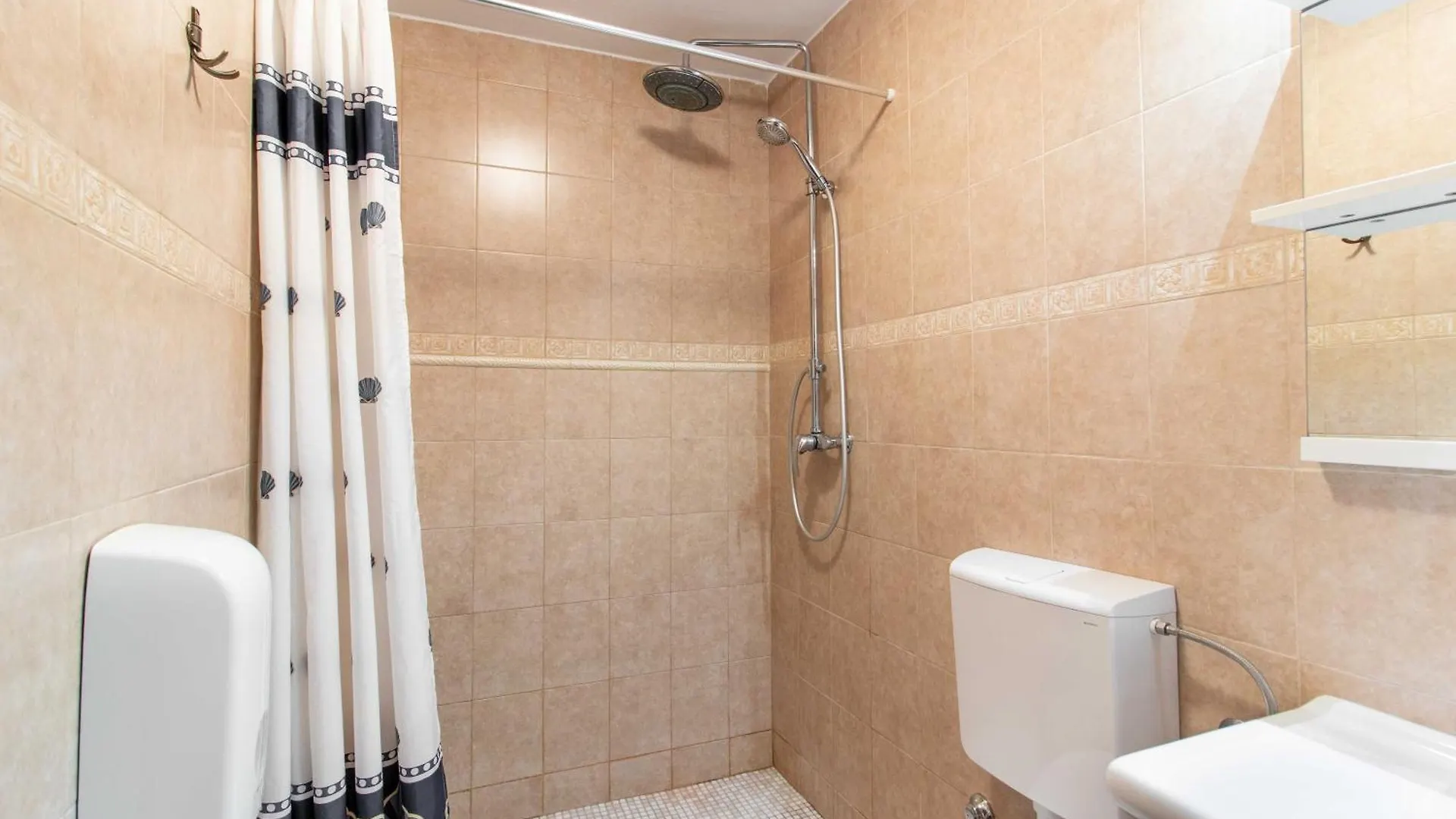 Petra Apartment Palit